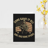 ある者は全てを捧げた、骨棘を持っていた 米国退役軍人の旗プロテスト カード (黄色い花)