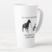 いいえ、馬の馬に座るだけでおもしろいはない カフェラテマグ (右アングル)