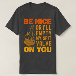 いい子でなければバグパイプの唾を吐いてやる Tシャツ