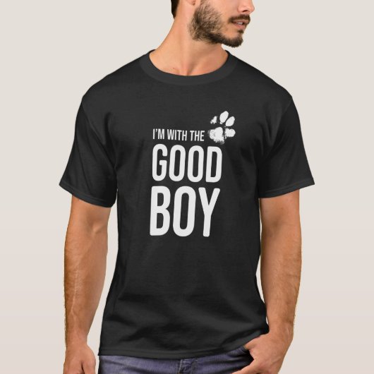 いい子の犬と一緒にいる Tシャツ (正面)