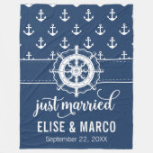 いかり及び船舶用車輪たった今結婚しました フリースブランケット (正面)