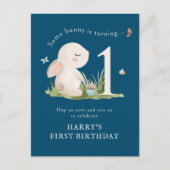 いくつかのバニーはワンブルーの1番目の誕生日招待状 ポストカード (正面)
