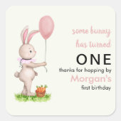 いくつかのバニーは1つの可愛いウサギのバルーン1st誕生日 スクエアシール (正面)