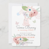 いくつかのバニーフローラバタフライピンク1日の誕生日 招待状 (正面)