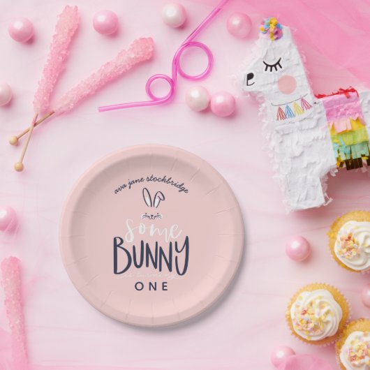 いくつかのバニー誕生日パーティープレート ペーパープレート (パーティー)