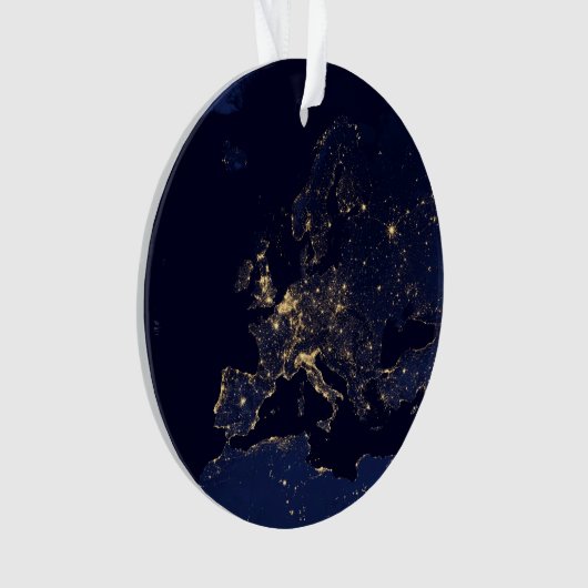 いくつかのヨーロッパおよび北欧の都市の都市の照明。 オーナメント (正面)