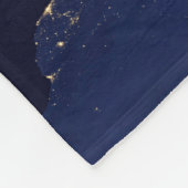 いくつかのヨーロッパおよび北欧の都市の都市の照明。 フリースブランケット (角)