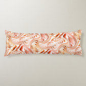 いくつかの赤い花または蝶を形成する繰り返し ボディピロー (正面)