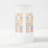 いけなアルファベットのマグ – スタイルと色を選択 フロストグラスビールジョッキ (中央)