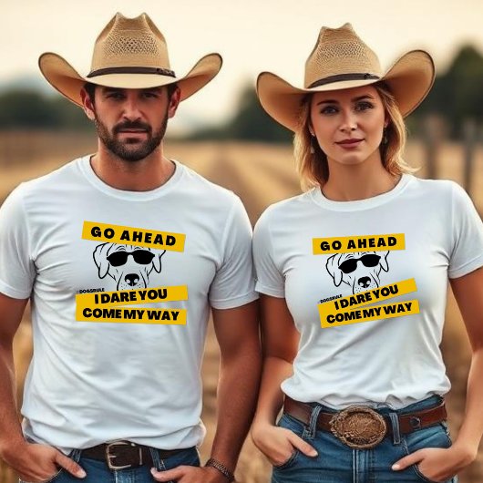 いざや 犬が支配する ユニセックス Tシャツ