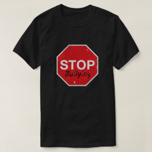 いじめることを止めて下さい Tシャツ