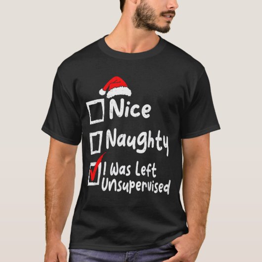 いたずらっ子が一人きりで留守番 楽しいクリスマス Tシャツ (正面)