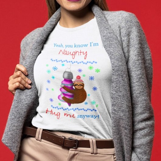 いたずらなナマケモノのクリスマスオーナメント抱っこ Tシャツ