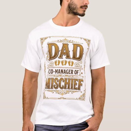 いたずら共同責任者パパ おもしろいお父さんデザイン_1 Tシャツ (正面)