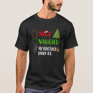いたずら好きな兄がやった!クリスマスのサンタさんリスト Tシャツ