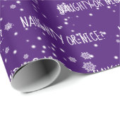 いたずら？それともいい子？　雪の結晶に文字 ラッピングペーパー (ロールコーナー)