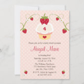 いちごのカップケーキの誕生日の招待状年齢 招待状 (正面)