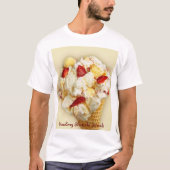 いちごのショートケーキのセレナーデ Tシャツ (正面)