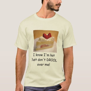 いちごのショートケーキのTシャツ Tシャツ