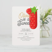 いちごのスウィートワン ファーストバースデー 招待状 (スタンド正面)
