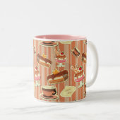 いちごのデザートが付いているヴィンテージカード ツートーンマグカップ (正面右)