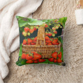 いちごのバスケットの~の枕/クッション クッション (ブランケット)