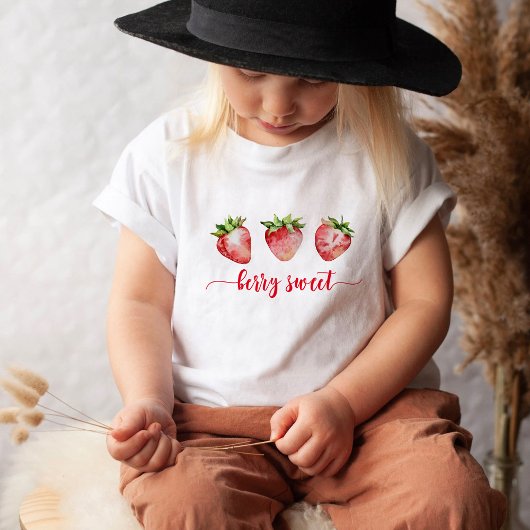 いちごの誕生日 ベリー スウィート ベビーTシャツ