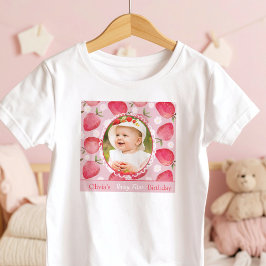 いちごの1歳の誕生日フォトTシャツ トドラーTシャツ