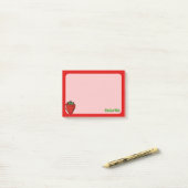 いちごアイコンのメモ ポストイット (デスク上)