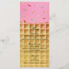 いちごアイスクリームワッフルのコーン誕生日メニュー メニュー