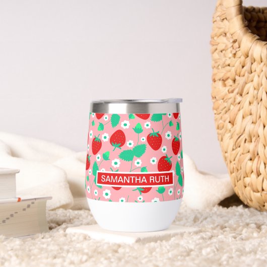 いちごパーソナライズされたとデイジーの花が可愛い (リビング)