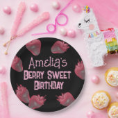 いちごパーソナライズされた誕生日 ペーパープレート (パーティー)