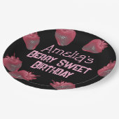 いちごパーソナライズされた誕生日 ペーパープレート (アングル)