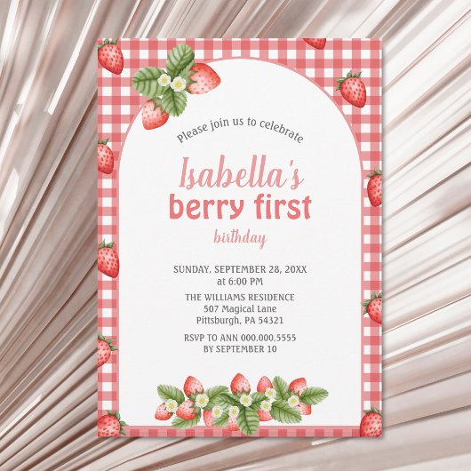 いちごベリー初めての誕生日ベリーワイト 招待状