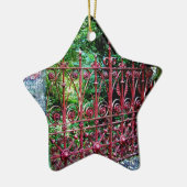 いちご分野のゲート、リヴァプールイギリス セラミックオーナメント (左)