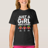 いちご好き女子のデザイン イチゴ好きな人へ Tシャツ (正面)