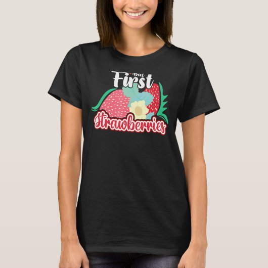 いちご果菜園の植物イチゴの種子 Tシャツ (正面)