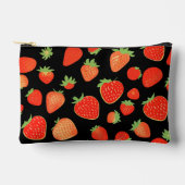 いちご柄 アクセサリーポーチ (正面)