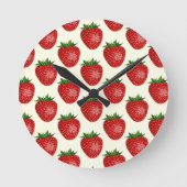 いちご柄、赤いちご、果物、葉 ラウンド壁時計 (正面)
