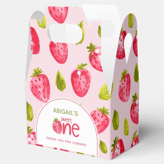 いちご第1回誕生日 フェイバーボックス (オープン)