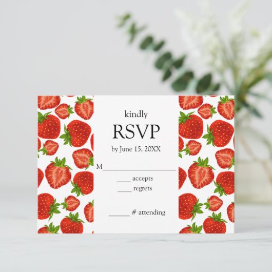 いちご赤と白植物性RSVPカード 出欠カード (スタンド正面)