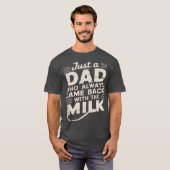 いつだって帰ってくるただのパパ友 Tシャツ (正面フル)
