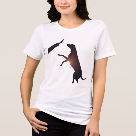 「いつもあなたと - 犬と人の絆」 トライブレンドTシャツ (正面)