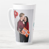 いつも可愛いカップルのフォトコーヒーマグ カフェラテマグ (左アングル)