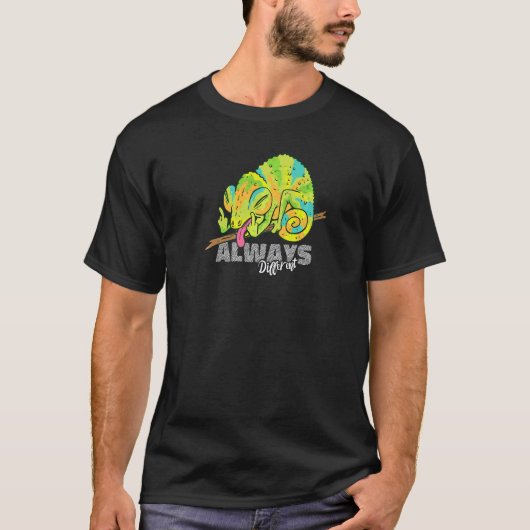 いつも違うトカゲ カメレオン ヤモリ 爬虫類 Tシャツ (正面)