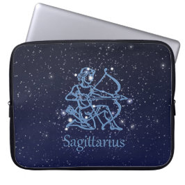 いて座の星座と星々と共に輝く星座記号 ラップトップスリーブ