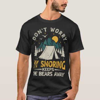 いびきで熊が寄ってこない キャンピング・キャンパー用 ジョークTシャツ Tシャツ