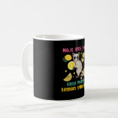 いや甘いレモン絞りじゃなかった コーヒーマグカップ (正面左)