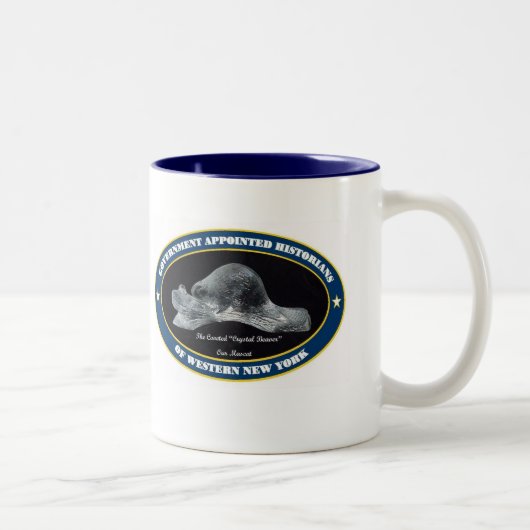 いろいろなスタイルおよびサイズのマグ ツートーンマグカップ (右)