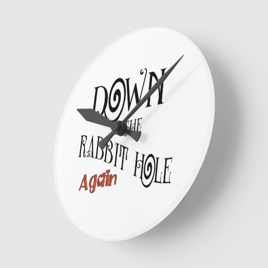 うさぎの穴を再び下へ ラウンド壁時計 (傾斜)